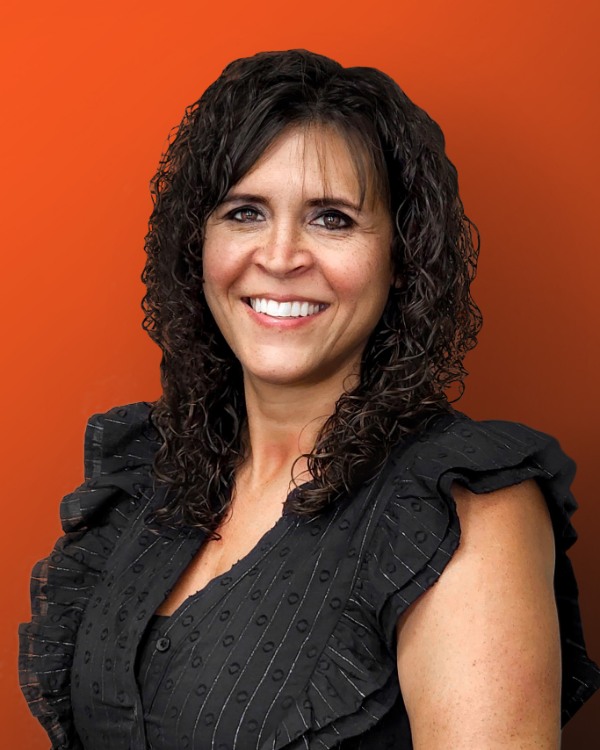 Veronica Grooms